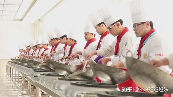 在榆林寻找美食之魂——厨师人才，58同城网助力您的招聘之旅